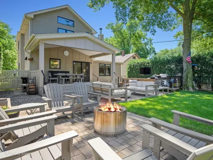 $1,100,000 | 452 South Harvard Avenue, Villa Park, IL 60181