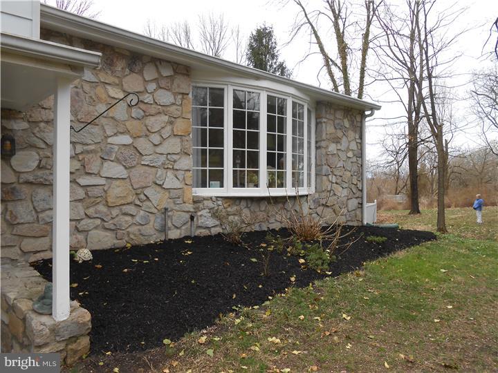 1152 Swamp Road Furlong, PA 18925 - Photo 3 of 23