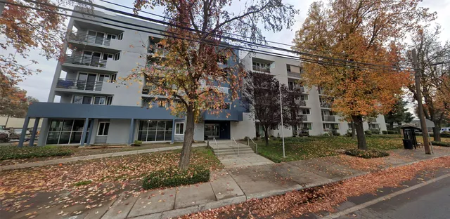 $1,300 | 530 Coffee Road, Modesto, CA 95355