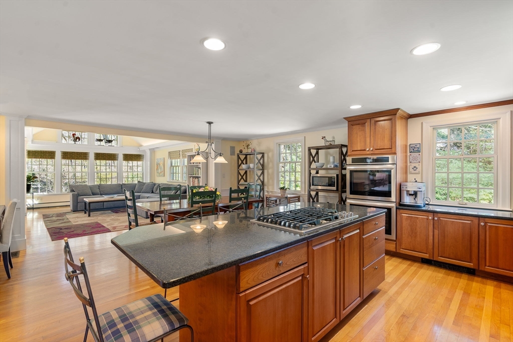 23 Stony Brook Road Weston, MA 02493 - Photo 11 of 33