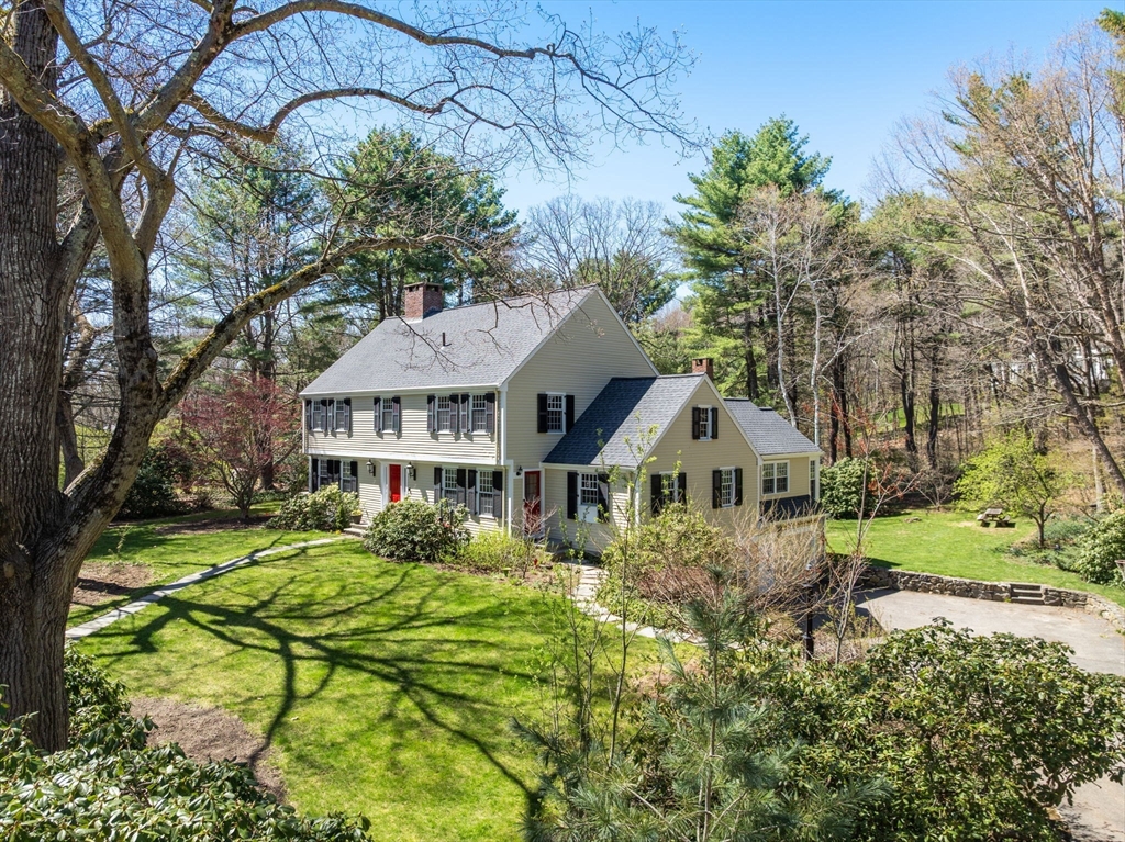 23 Stony Brook Road Weston, MA 02493 - Photo 2 of 33