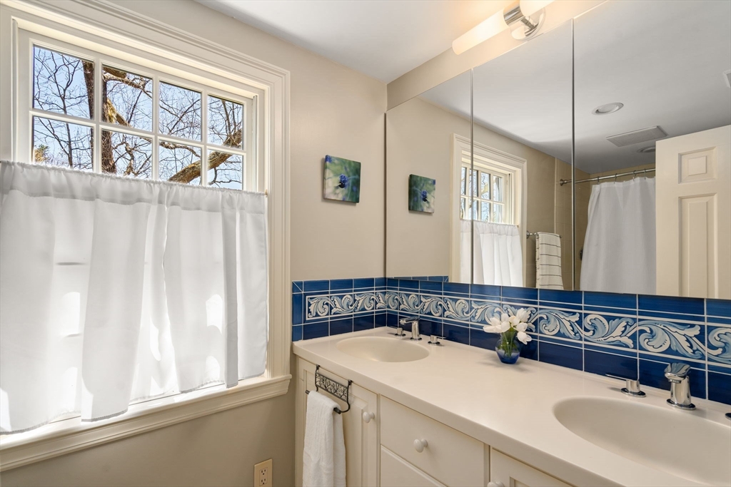23 Stony Brook Road Weston, MA 02493 - Photo 21 of 33