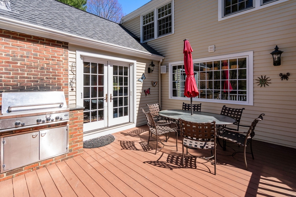 23 Stony Brook Road Weston, MA 02493 - Photo 25 of 33