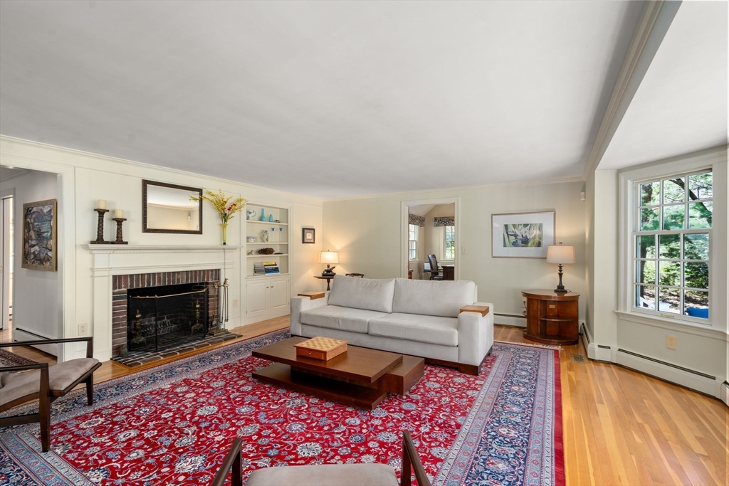 23 Stony Brook Road Weston, MA 02493 - Photo 6 of 33
