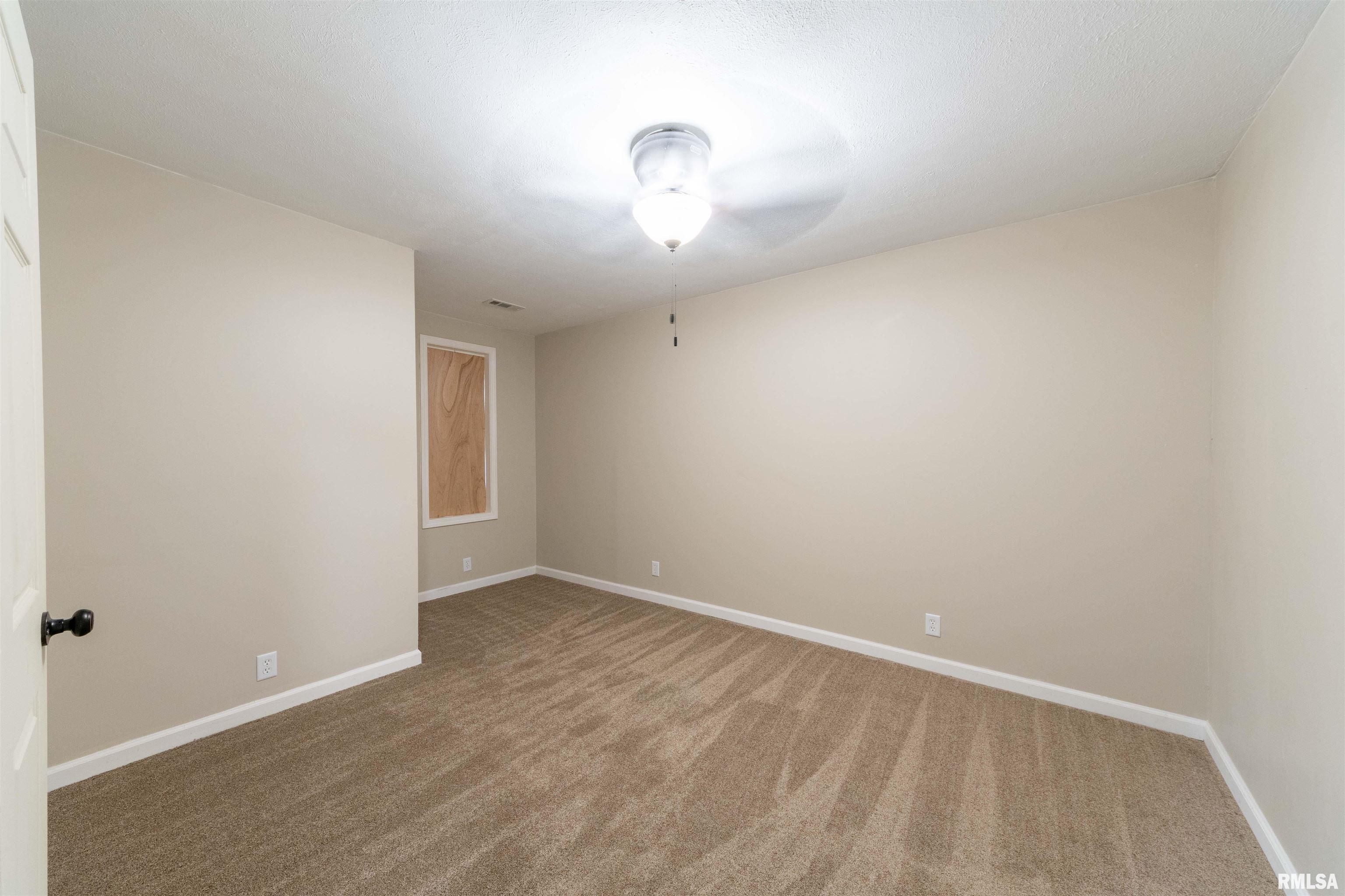 14592 Cambria Road Carterville, IL 62918 - Photo 16 of 30 Gallery Image 16