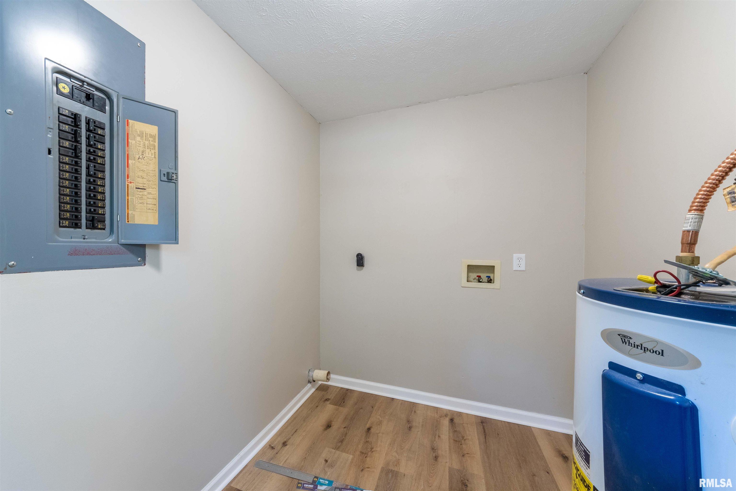 14592 Cambria Road Carterville, IL 62918 - Photo 19 of 30 Gallery Image 19