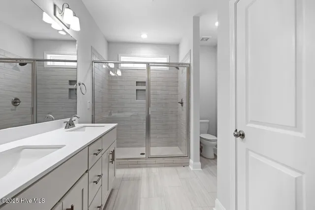 $465,000 | 16020 Caddie Court, Wagram, NC 28396