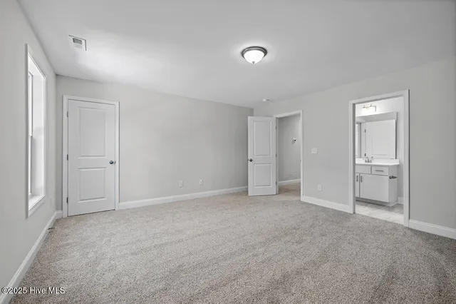 $465,000 | 16020 Caddie Court, Wagram, NC 28396