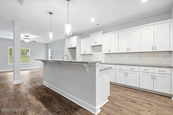 $450,000 | 16020 Caddie Court, Wagram, NC 28396