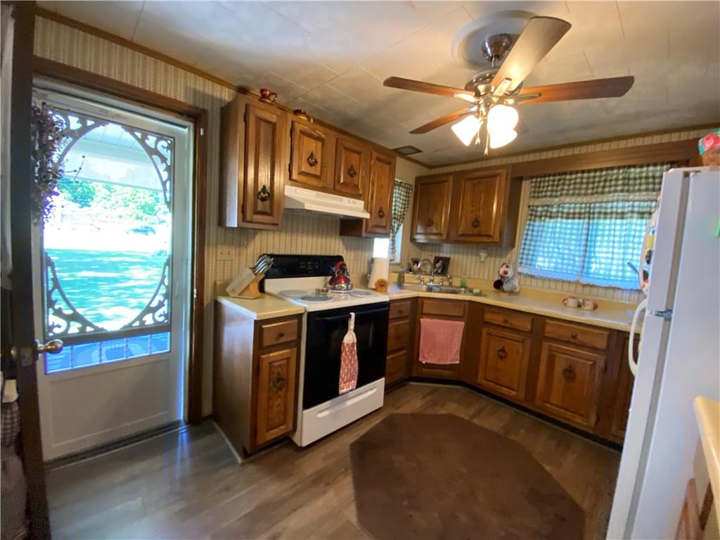 110 Level Alley Rices Landing, PA 15357 - Photo 5 of 25 Gallery Image 5