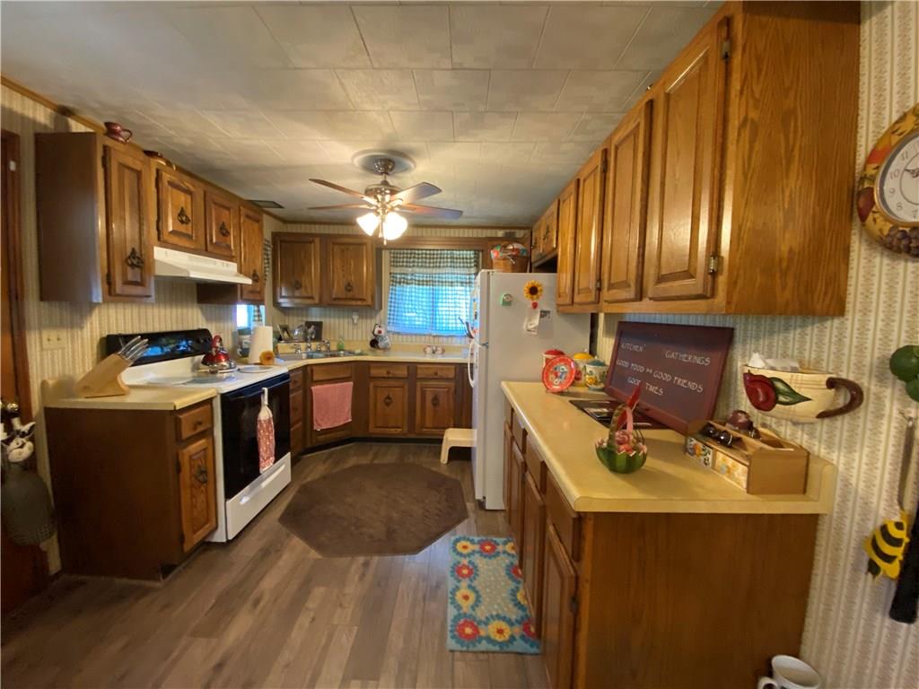 110 Level Alley Rices Landing, PA 15357 - Photo 6 of 25 Gallery Image 6
