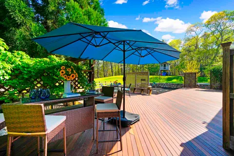 $2,150,000 | 17 Oakdale Drive, Edgartown, MA 02539