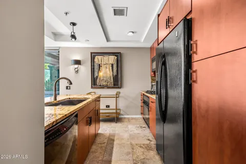 $549,000 | 7141 East Rancho Vista Drive, Unit 2014, Scottsdale, AZ 85251