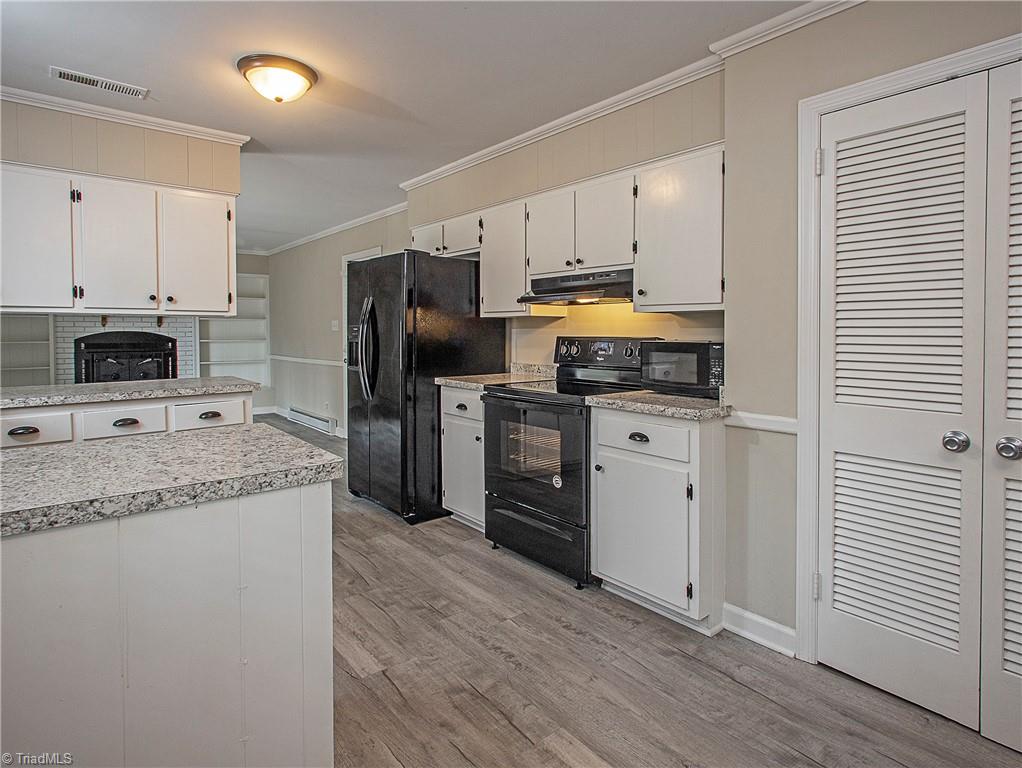 722 Lakedale Road Colfax, NC 27235 - Photo 7 of 22