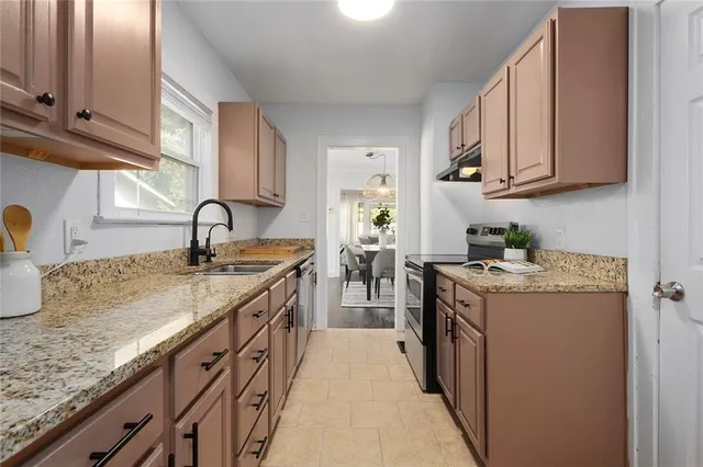 $195,000 | 5214 Woodland Avenue, Kansas City, MO 64110