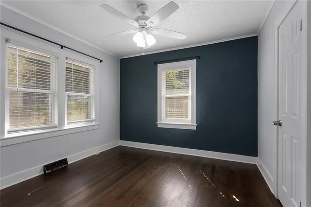 $195,000 | 5214 Woodland Avenue, Kansas City, MO 64110