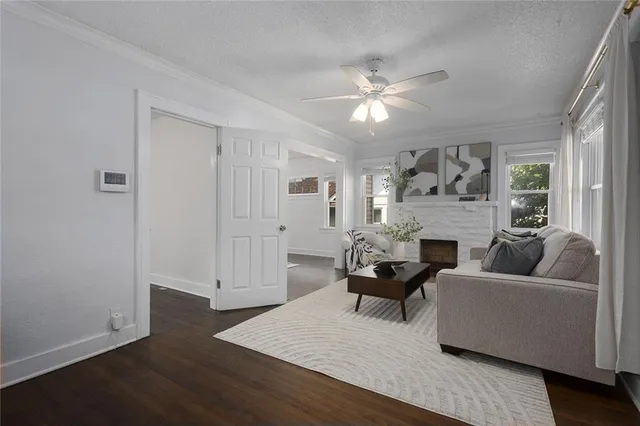 $195,000 | 5214 Woodland Avenue, Kansas City, MO 64110