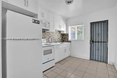 $2,200 | 10430 Northwest 5th Avenue, Miami, FL 33150