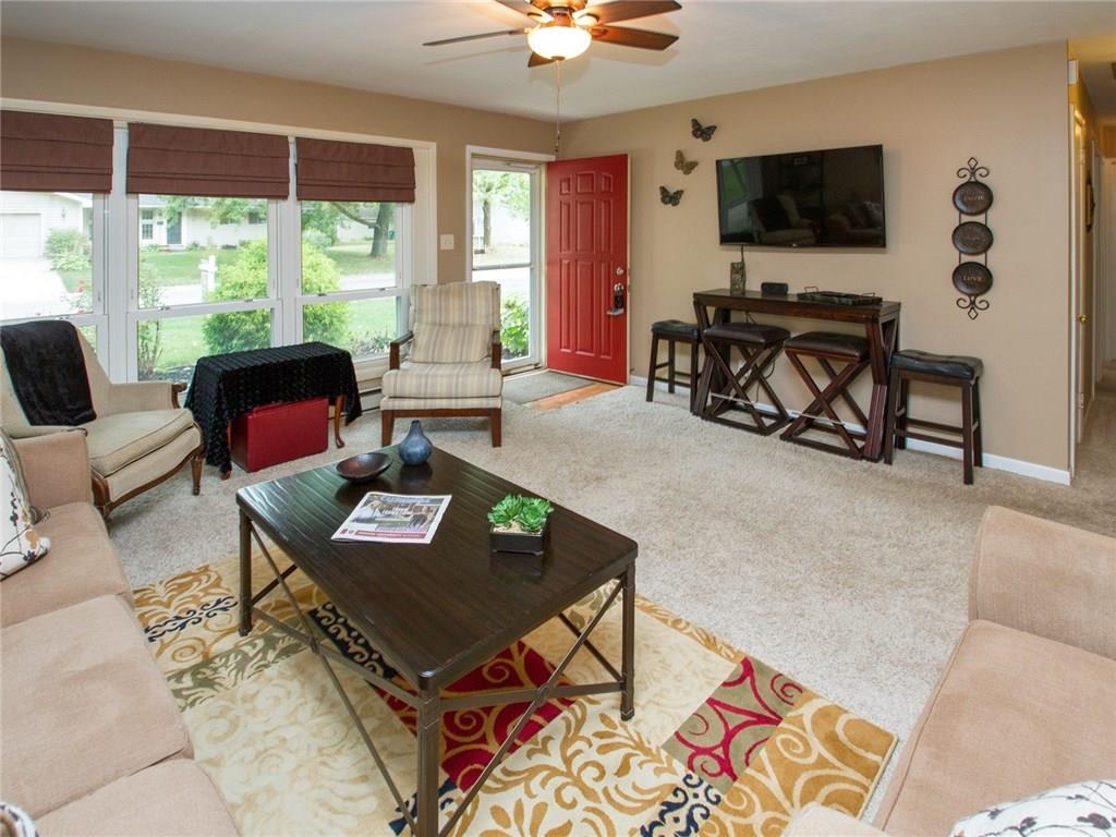 525 Emerson Road Carmel, IN 46032 - Photo 4 of 24 Gallery Image 4