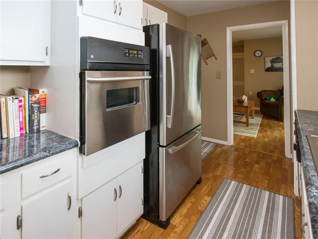 525 Emerson Road Carmel, IN 46032 - Photo 8 of 24 Gallery Image 8