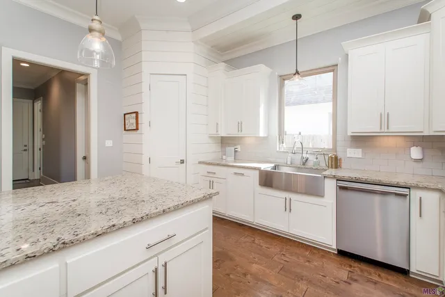 $3,650 | 37395 Whispering Hollow Avenue, Prairieville, LA 70769