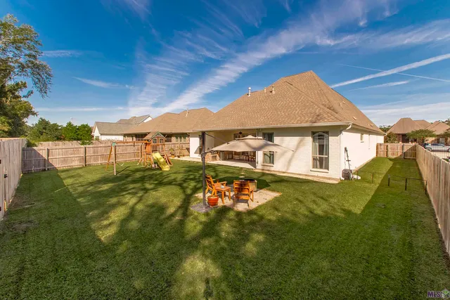 $3,650 | 37395 Whispering Hollow Avenue, Prairieville, LA 70769