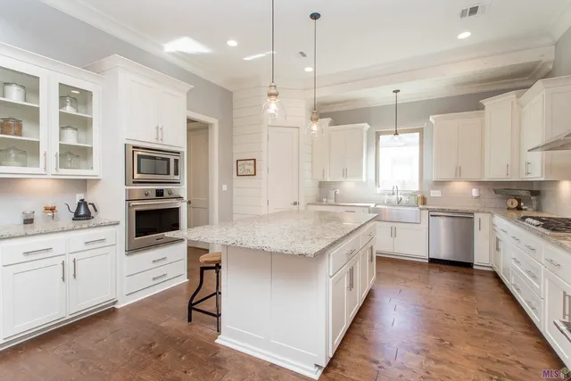 $3,650 | 37395 Whispering Hollow Avenue, Prairieville, LA 70769