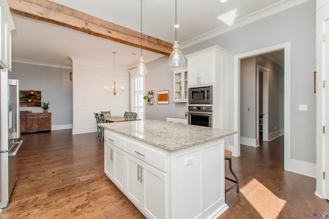 $3,650 | 37395 Whispering Hollow Avenue, Prairieville, LA 70769