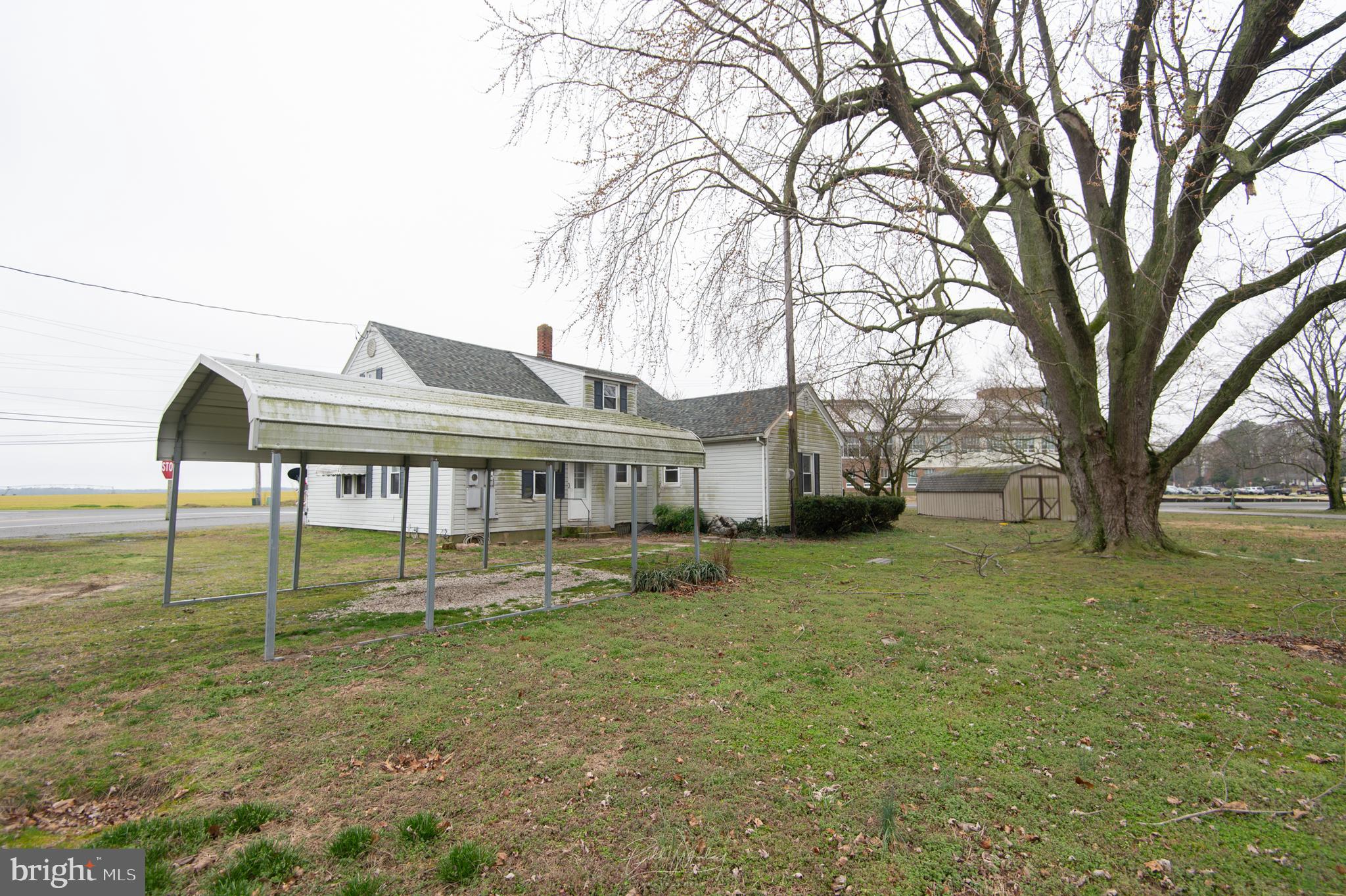 5902 Shiloh Church Hurlock Road Hurlock, MD 21643 - Photo 19 of 21 a house view with a garden space