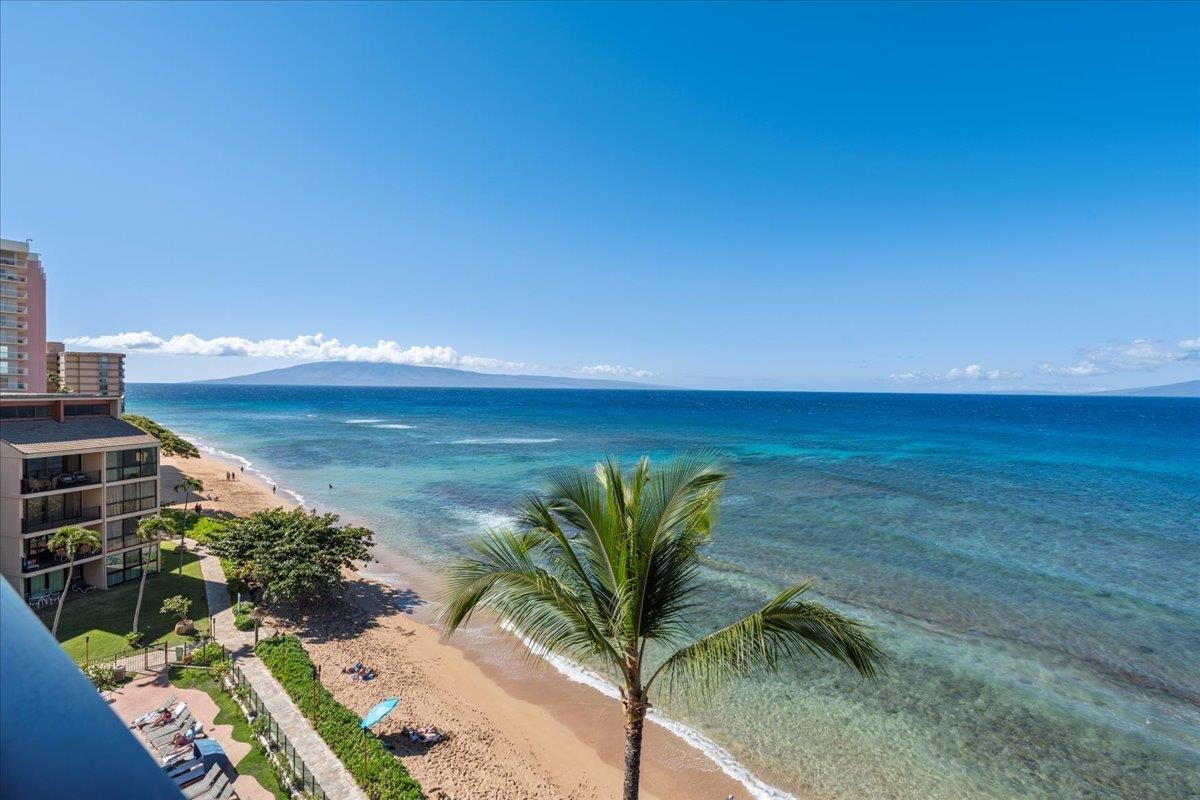 3445 Lower Honoapiilani Road, Unit 701 Lahaina, HI 96761 - Photo 18 of 40 a view of a lake with a big yard