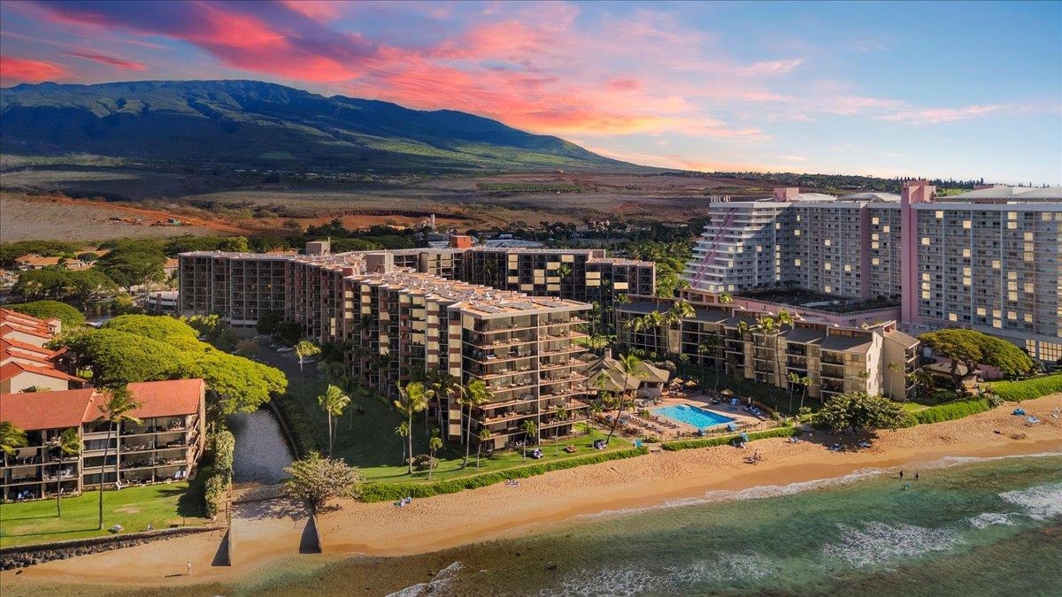 3445 Lower Honoapiilani Road, Unit 701 Lahaina, HI 96761 - Photo 39 of 40 a view of city
