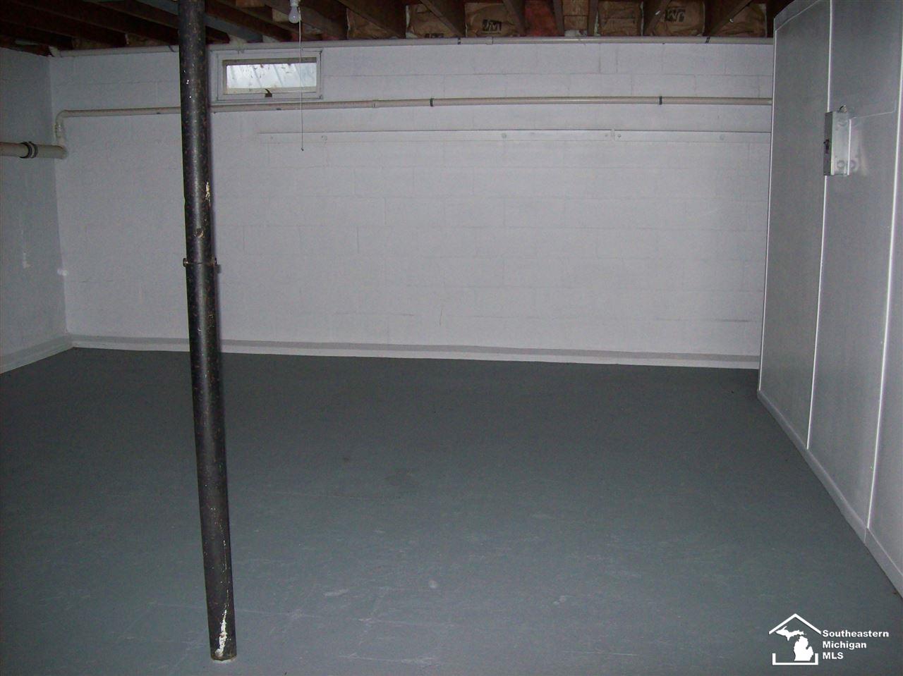 3910 West Dunbar Road Monroe, MI 48161 - Photo 14 of 17 31370426-13.JPG
