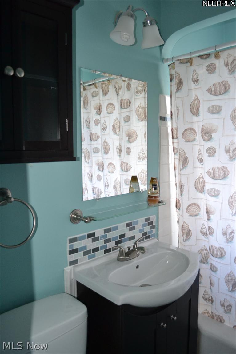 4538 Fulton Road Cleveland, OH 44144 - Photo 6 of 14 Gallery Image 6