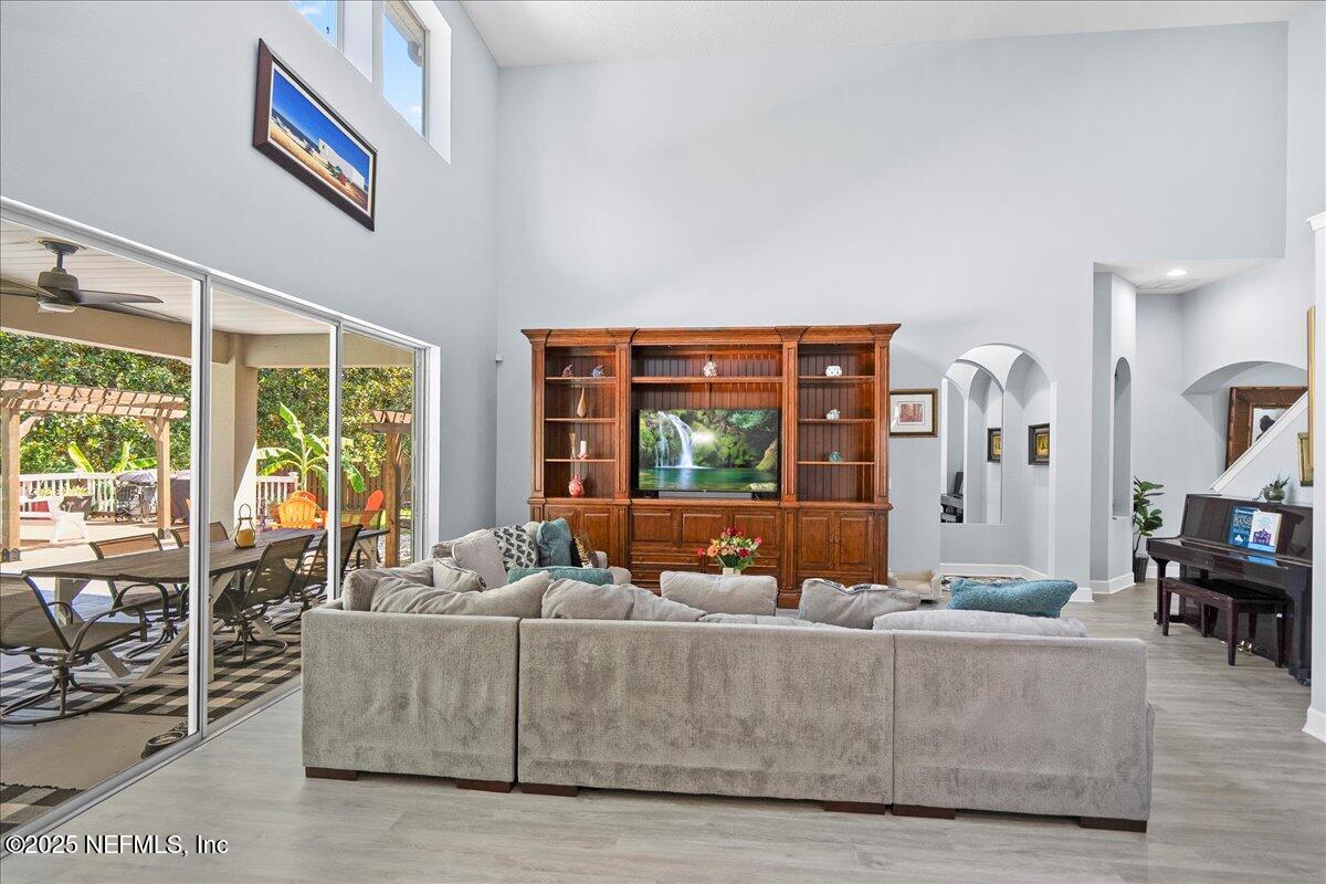 132 North Atherley Road St. Augustine, FL 32092 - Photo 11 of 48 09-132 N Atherley Rd (34)