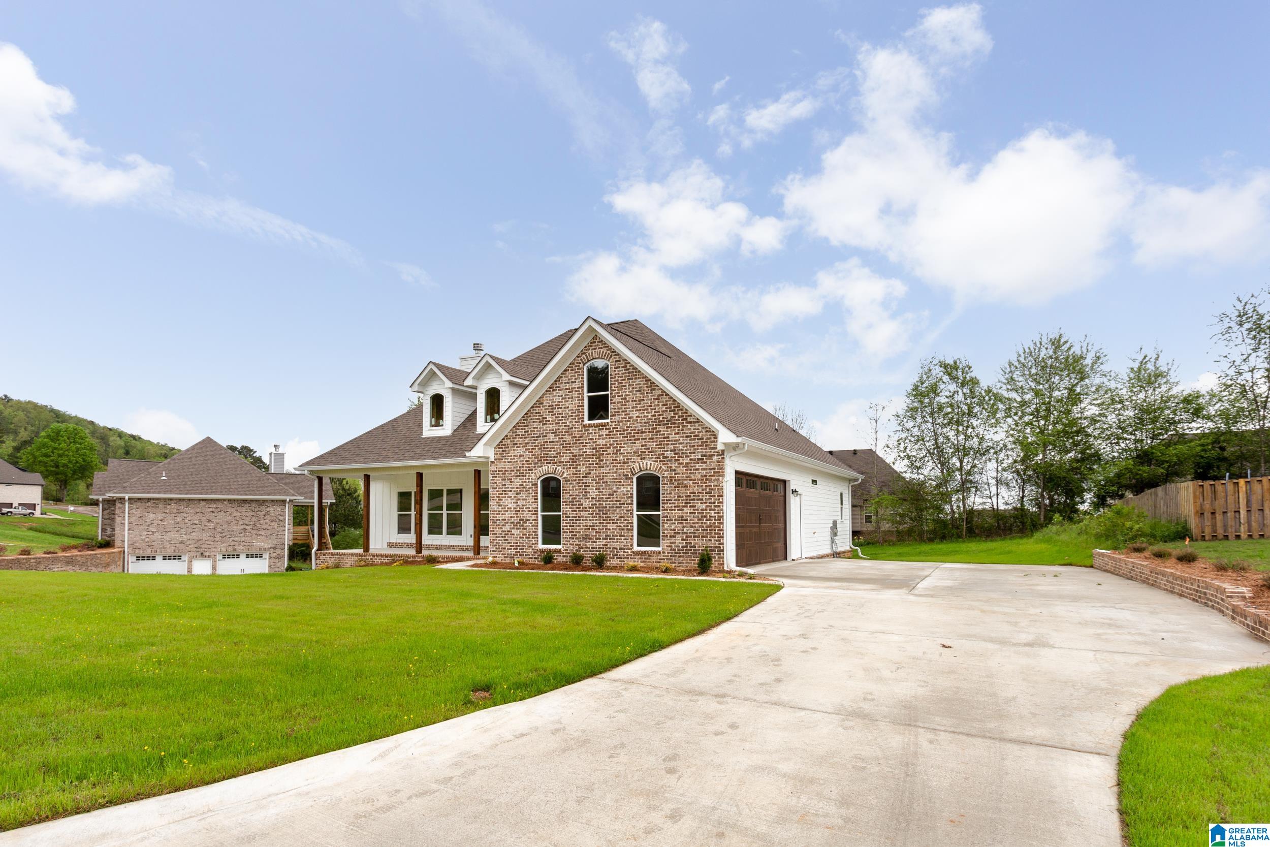 245 Cottage Court Springville, AL 35146 - Photo 3 of 44