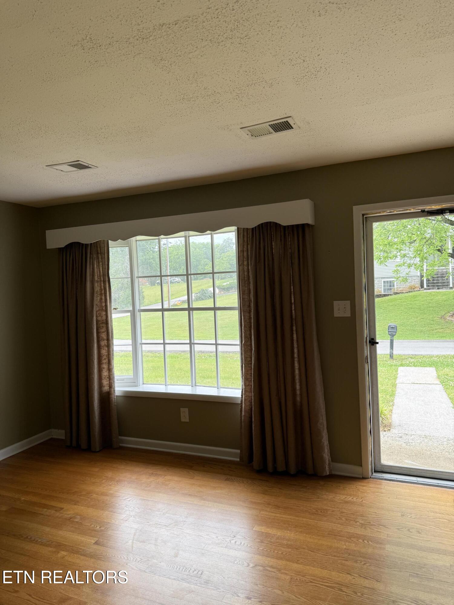 1504 Larry Road Maryville, TN 37803 - Photo 11 of 27 IMG_3900