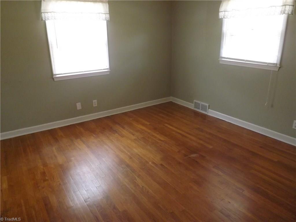 5564 Davis Road Walkertown, NC 27051 - Photo 12 of 22 Gallery Image 12