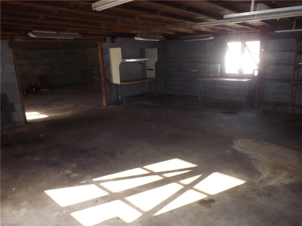 5564 Davis Road Walkertown, NC 27051 - Photo 20 of 22 Gallery Image 20