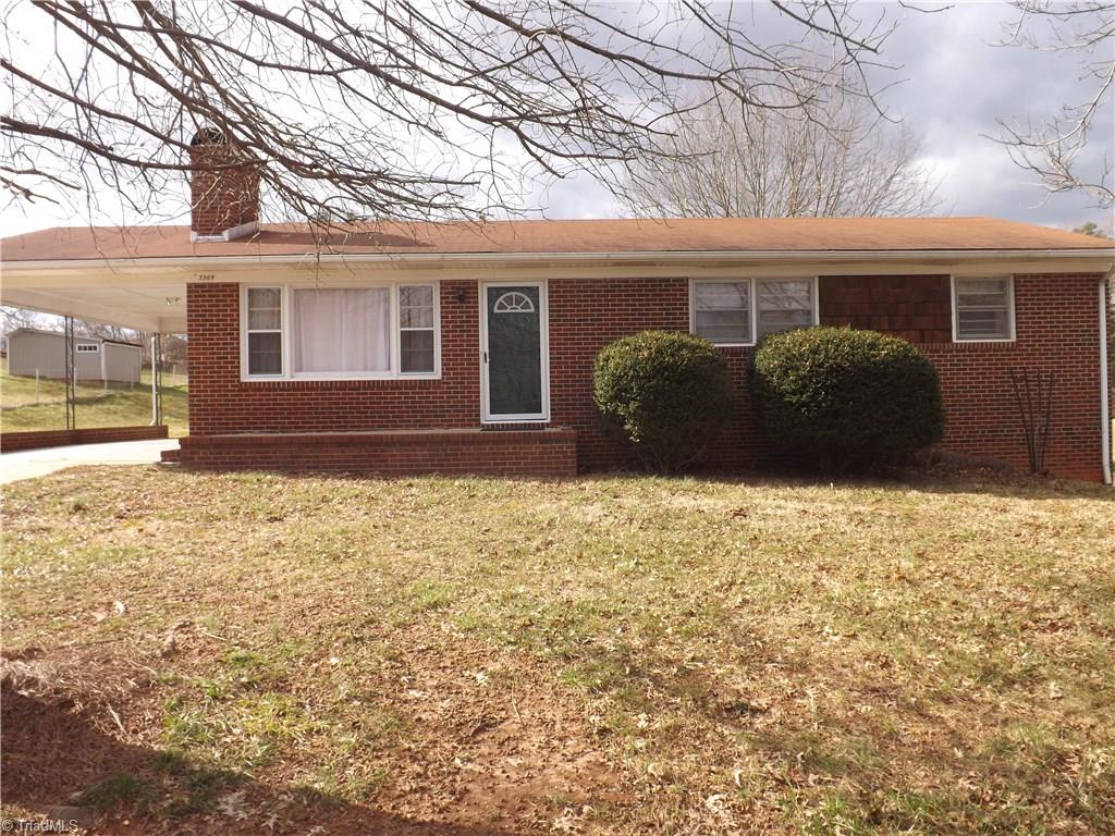5564 Davis Road Walkertown, NC 27051 - Photo 4 of 22 Gallery Image 4