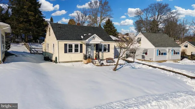 $275,000 | 2619 Eldridge Avenue, Easton, PA 18045