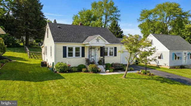 $275,000 | 2619 Eldridge Avenue, Easton, PA 18045