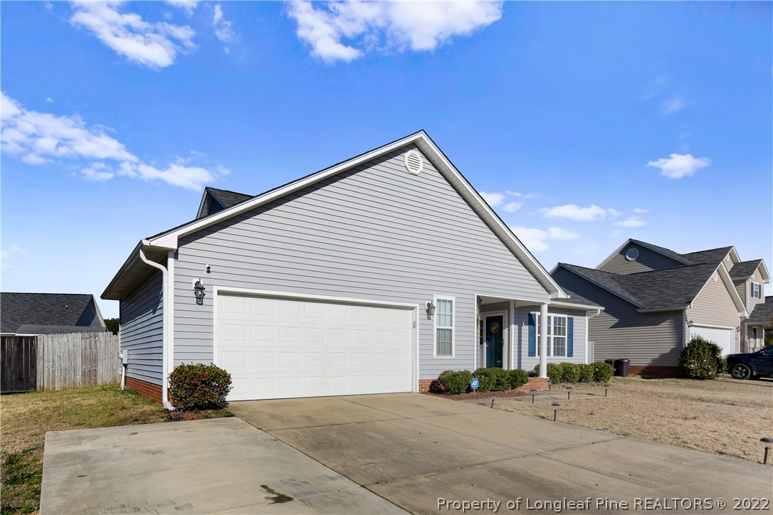 4414 Harborgate Road Hope Mills, NC 28348 - Photo 3 of 50 Gallery Image 3