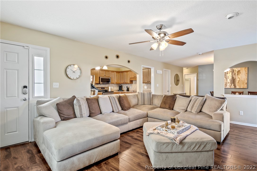 4414 Harborgate Road Hope Mills, NC 28348 - Photo 6 of 50 Gallery Image 6