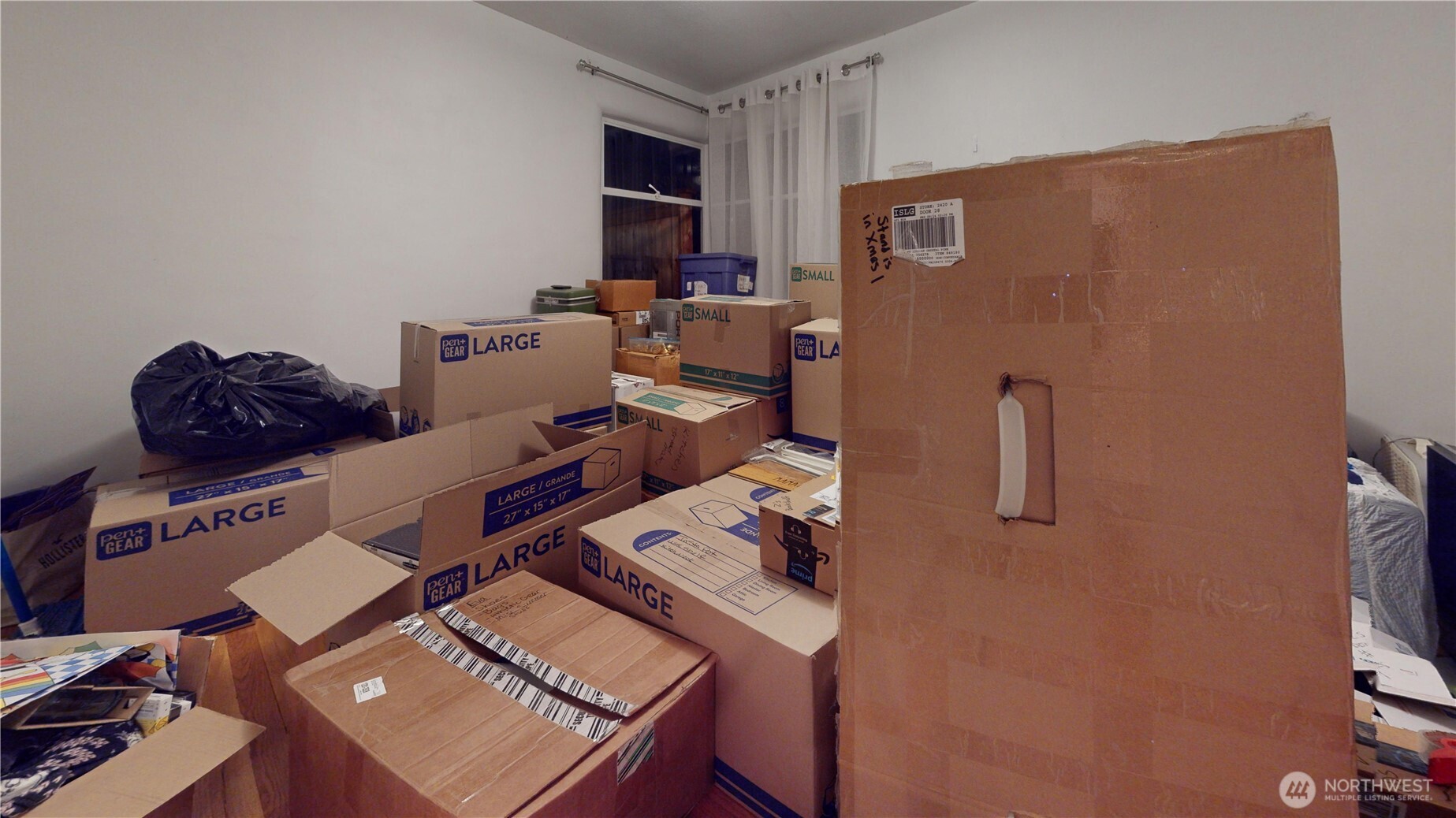 16835 113th Avenue Southeast Renton, WA 98055 - Photo 34 of 34 a living room with furniture and a window