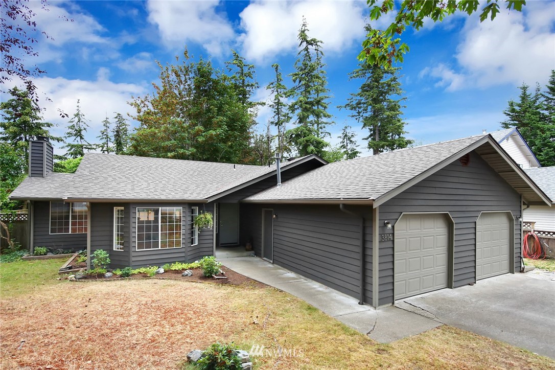 3814 Spring Coulee Road Bellingham, WA 98226 - Photo 2 of 23