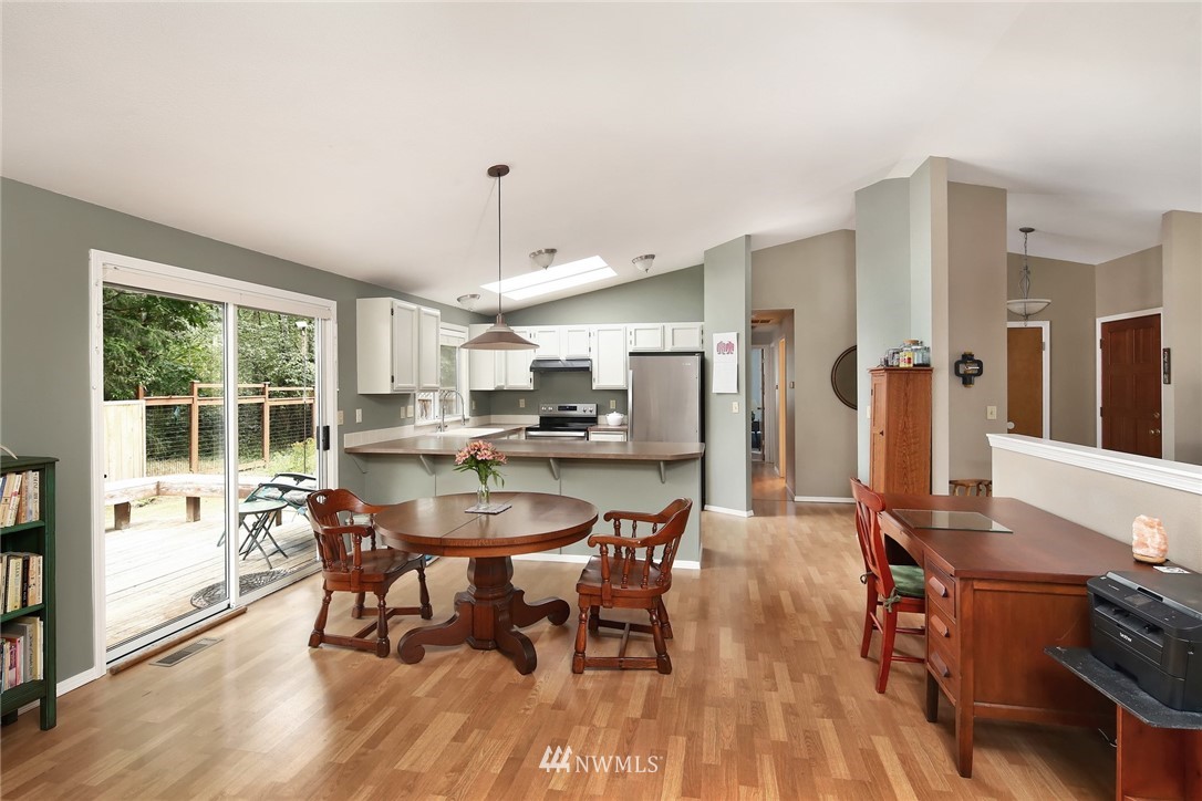 3814 Spring Coulee Road Bellingham, WA 98226 - Photo 10 of 23