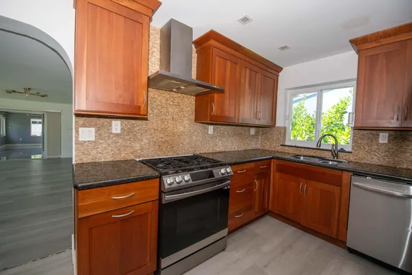 $4,200 | 1532 Fletcher Street, Hollywood, FL 33020