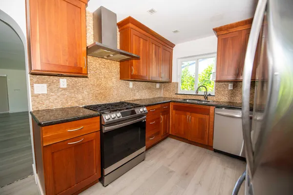 $4,200 | 1532 Fletcher Street, Hollywood, FL 33020