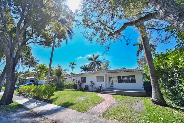 $4,200 | 1532 Fletcher Street, Hollywood, FL 33020