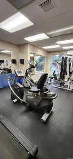 $2,695 | 6202 Friars Road, Unit 302, San Diego, CA 92108
